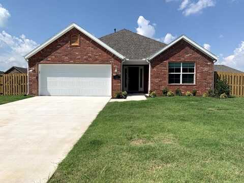 428 Concho ST, Farmington, AR 72730