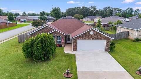 541 Firewood DR, Centerton, AR 72719