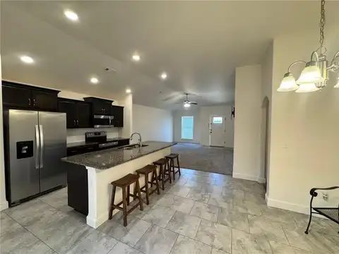 6000 NW Meade ST, Bentonville, AR 72713