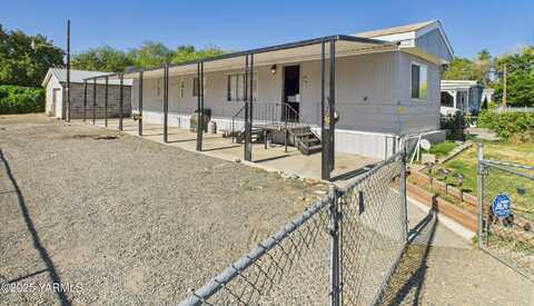 8 E Washigton St, Union Gap, WA 98903