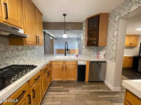 3536 E Oak Street, Phoenix, AZ 85008