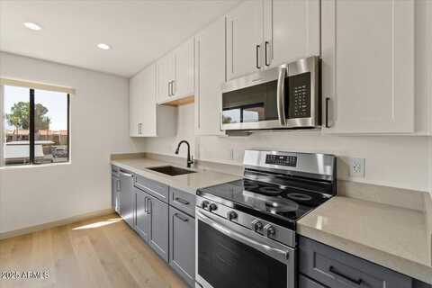 9270 E MISSION Lane, Scottsdale, AZ 85258