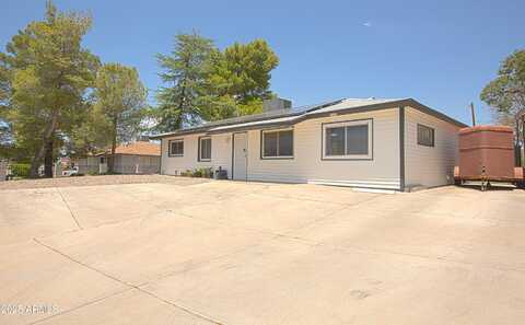 1131 E SAGUARO Drive, Globe, AZ 85501