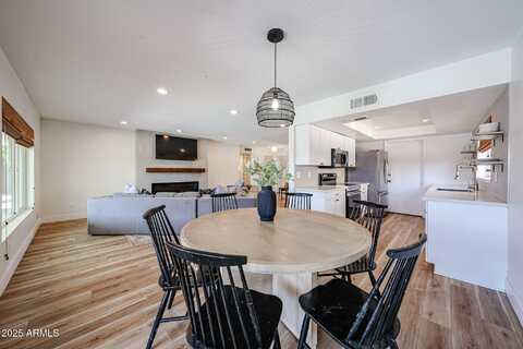 5209 E BECK Lane, Scottsdale, AZ 85254