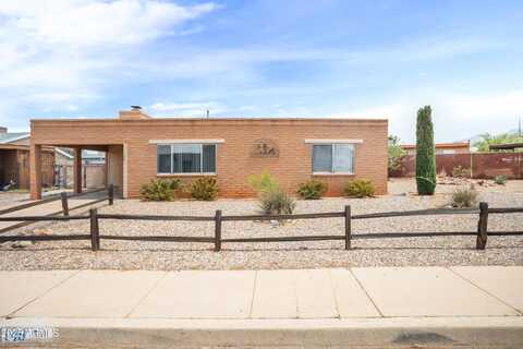 148 HIGHLAND Drive, Sierra Vista, AZ 85635