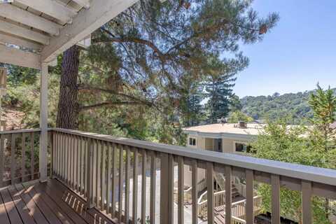 118 Ascot Ct, Moraga, CA 94556