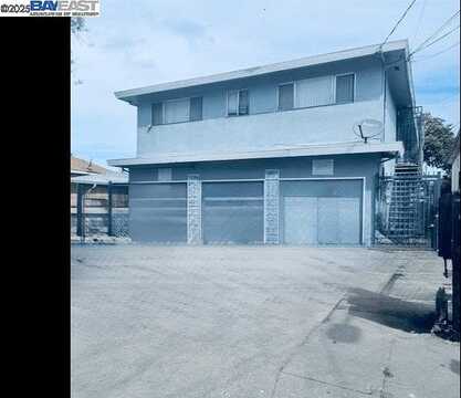 1927 82nd Ave, Oakland, CA 94621