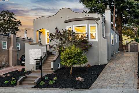 3032 22Nd Ave, Oakland, CA 94602