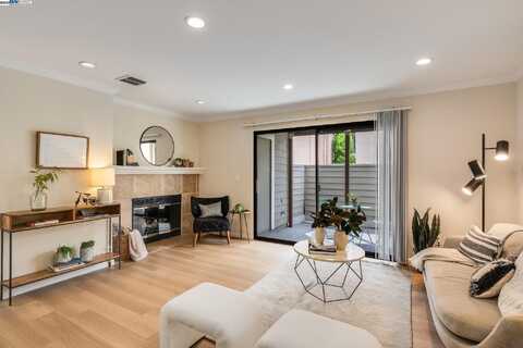 126 Eastridge Dr, San Ramon, CA 94582