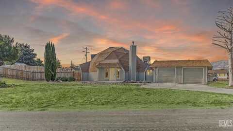 19701 Mesa Drive, Tehachapi, CA 93561