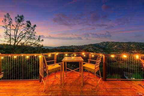 76 Sunnyhill Lane, Napa, CA 94558