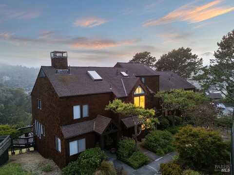 264 Bay Vista Circle, Sausalito, CA 94965
