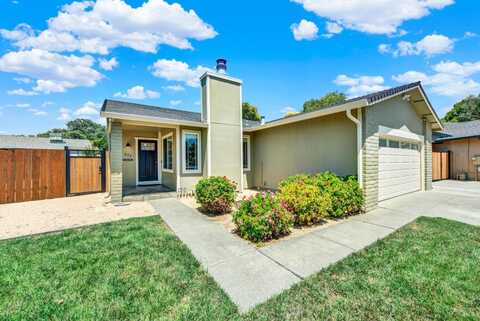 625 Cornell Court, Vacaville, CA 95687