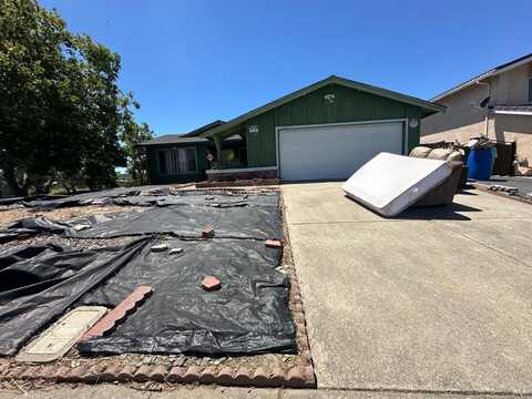 938 Sandy Cove Drive, Rodeo, CA 94572