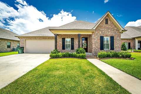661 Lancaster Dr, Houma, LA 70360