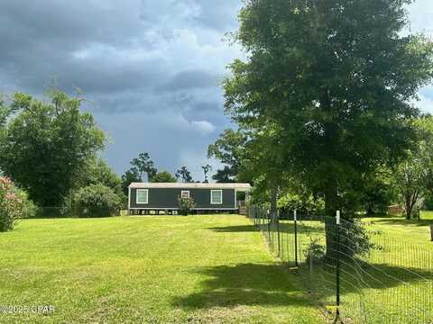 10136 Davenport Avenue, Youngstown, FL 32466