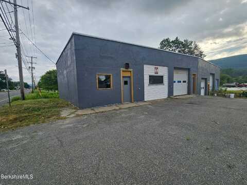 101 Howland Ave, Adams, MA 01220