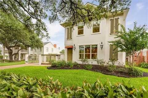 608 East 32nd Street, Bryan, TX 77803