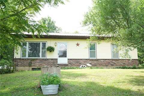 66 Sunset Lane, Iberia, MO 65486
