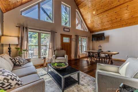 1728 Yacht Club Drive, Osage Beach, MO 65065