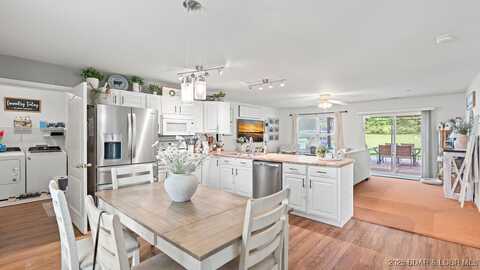 3 Mary Drive, Kaiser, MO 65047