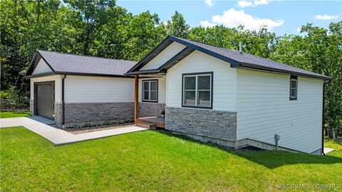 81 Morningside Drive, Sunrise Beach, MO 65079