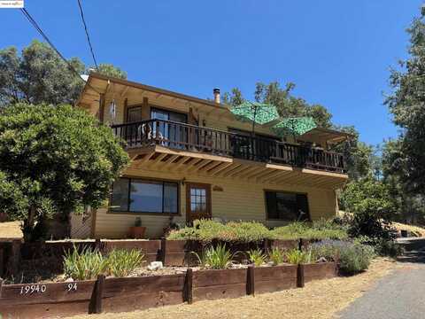 19940 Deerbrush Ct., Groveland, CA 95321