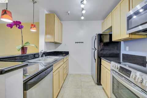 6400 Christie Ave, Emeryville, CA 94608