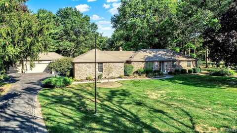 11002 Hoosier Road, Fishers, IN 46037