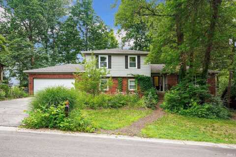 2426 S Cottonwood Circle, Bloomington, IN 47401