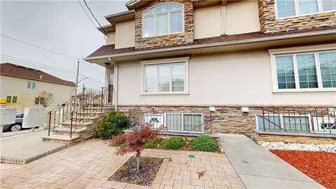 97 Crabtree Avenue, Staten Island, NY 10309