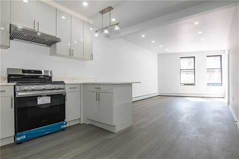 7604 5th Avenue, Brooklyn, NY 11209