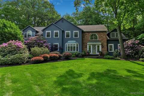 51 Hillsboro Drive, Orchard Park, NY 14127
