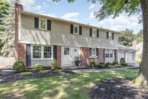 578 Bending Bough Drive, Webster, NY 14580