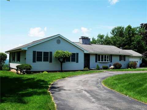 15 Upper Woods Road, New Hartford, NY 13413