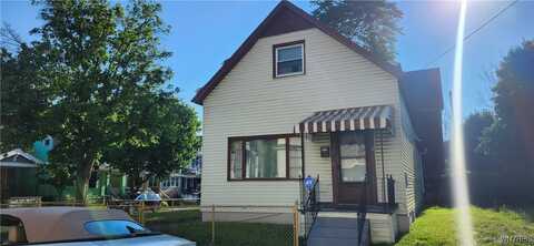 4 Regina Place, Buffalo, NY 14208