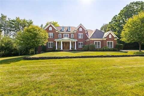 43 Lyndon Road, Perinton, NY 14450