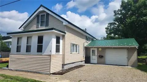 4 4th Avenue, Franklinville, NY 14737
