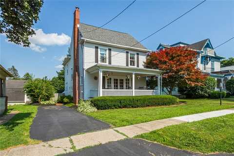 12 Park Place, Manchester, NY 14548