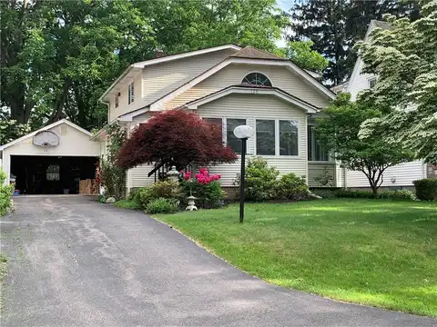 125 Sunset Drive, Brighton, NY 14618