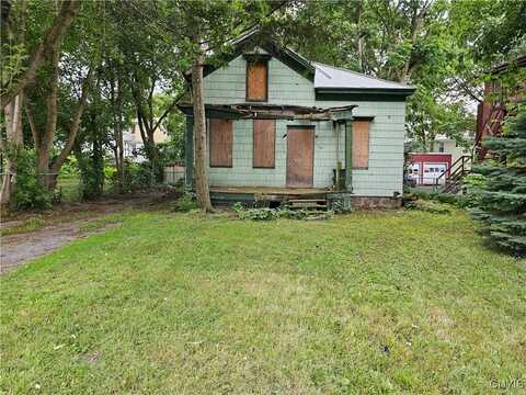 717 Oswego Street, Utica, NY 13502