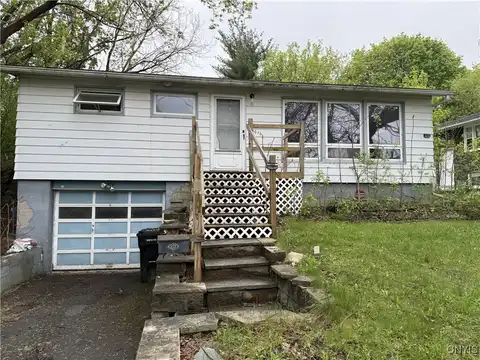 1016 Northway Street, Syracuse, NY 13224