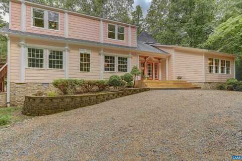 3044 CAMPBELL RD, TROY, VA 22974