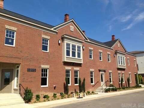 1875 McKennon Street, Conway, AR 72032