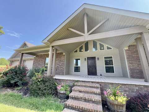 84 Flat Top Road, Greenbrier, AR 72058