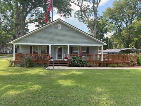 203 W Curran Street, Des Arc, AR 72040