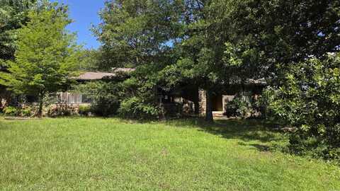 1002 AVE 6 NE, Atkins, AR 72823