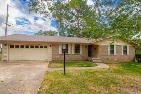 9623 Treasure Hill Road, Little Rock, AR 72205