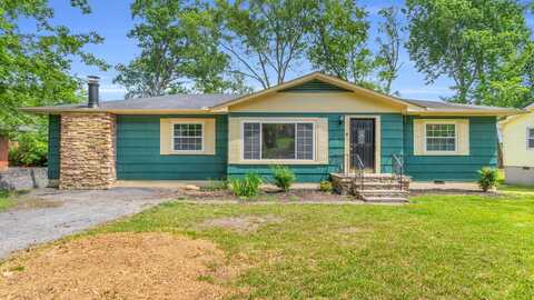 1304 Laredo Avenue, Chattanooga, TN 37412