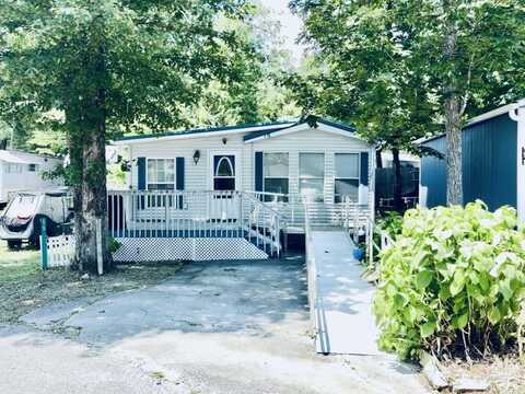 69 Seminole Road, Crossville, TN 38572